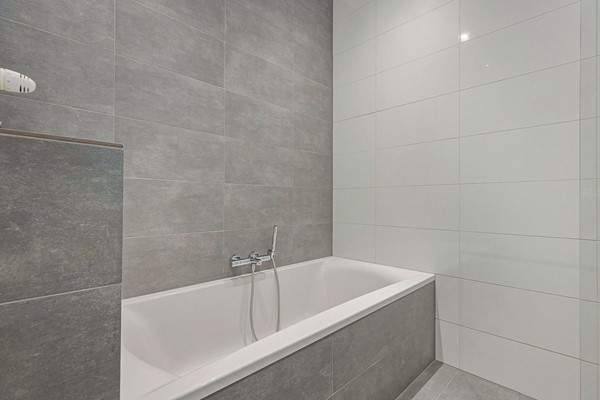Medium property photo - Koninginneweg 156-1, 1075 EE Amsterdam